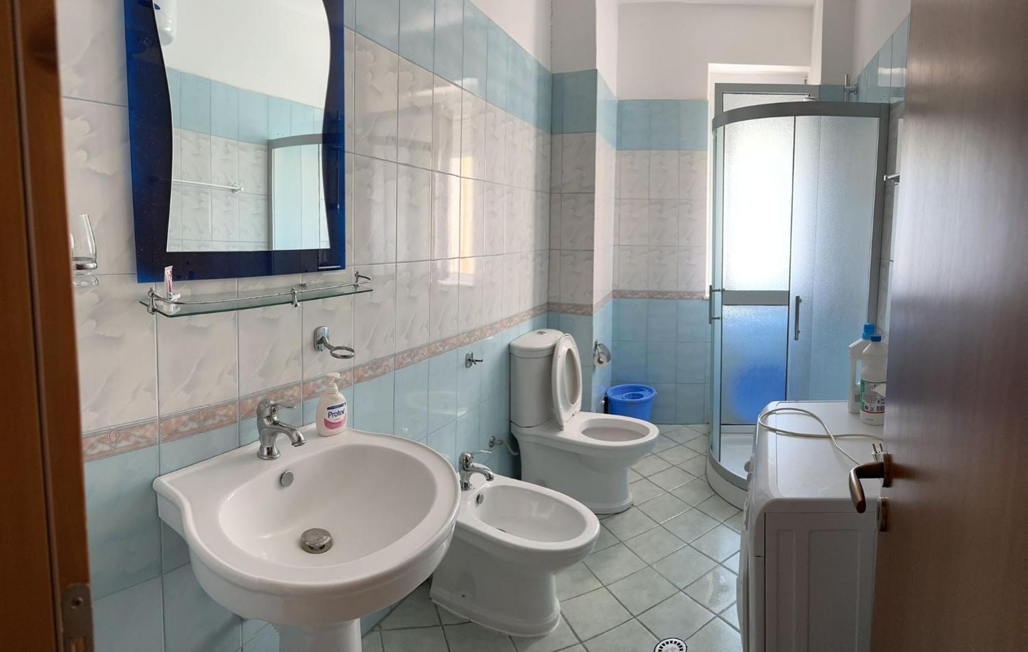Renting House Vlorë Екстериор снимка