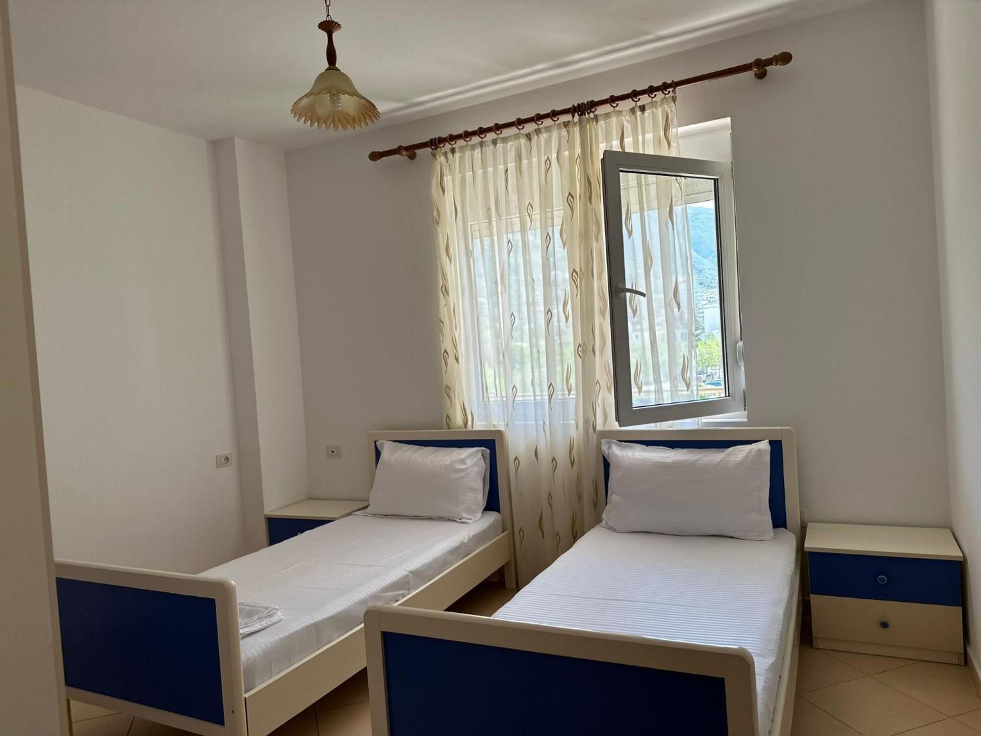 Renting House Vlorë Екстериор снимка