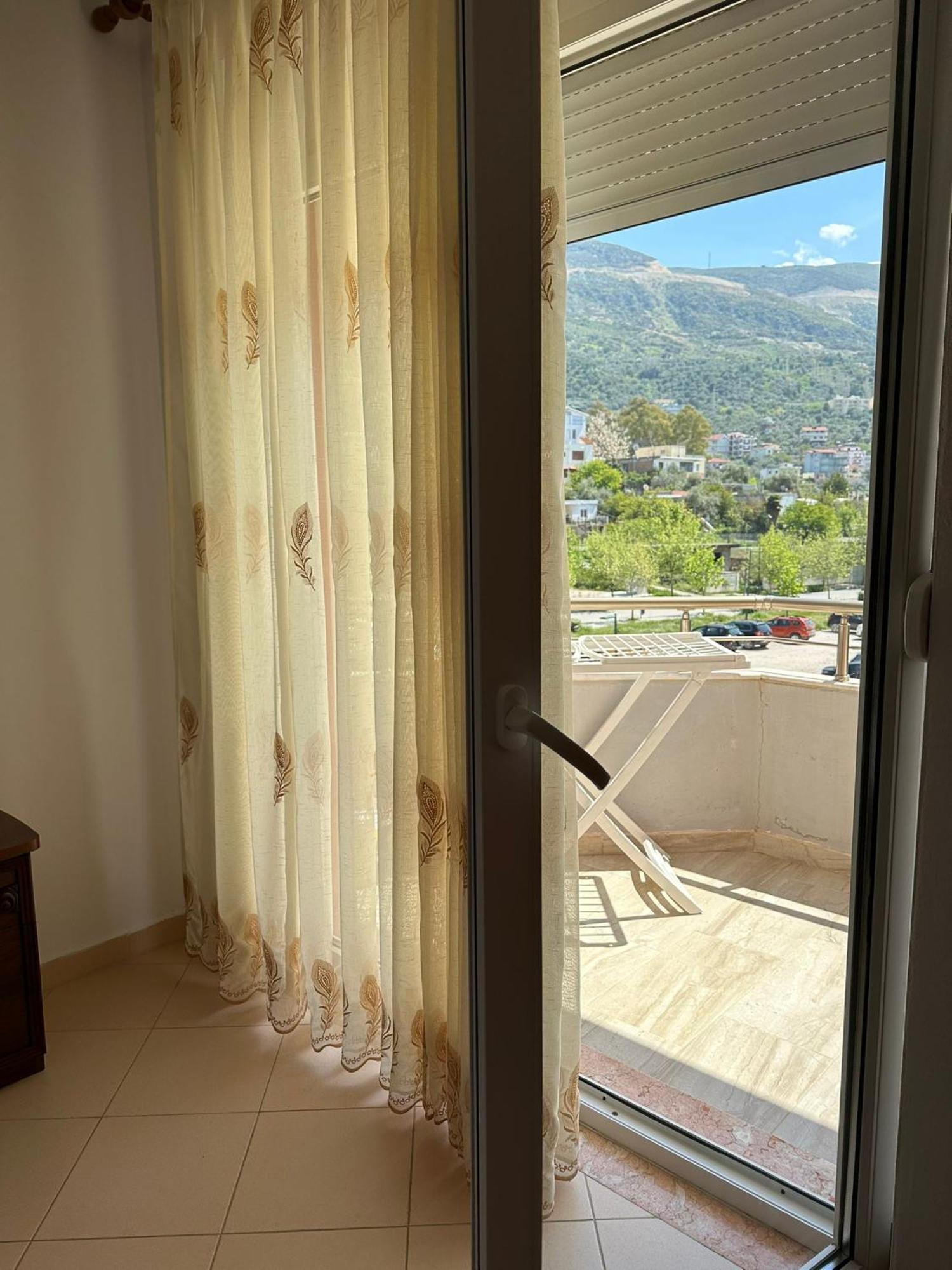 Renting House Vlorë Екстериор снимка